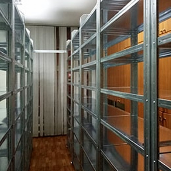 Стеллаж оцинкованный с 4 металлическими полками 1800*900*400